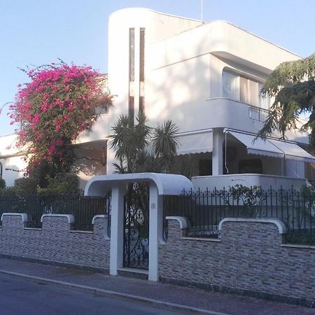 Villa Mary - Oroblu ตรานิ ภายนอก รูปภาพ